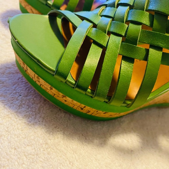 Brand New Wedges By FRANCO SARTO - Size 5.5 M - Wedge Height 4.5” - box 19 - Picture 2 of 5